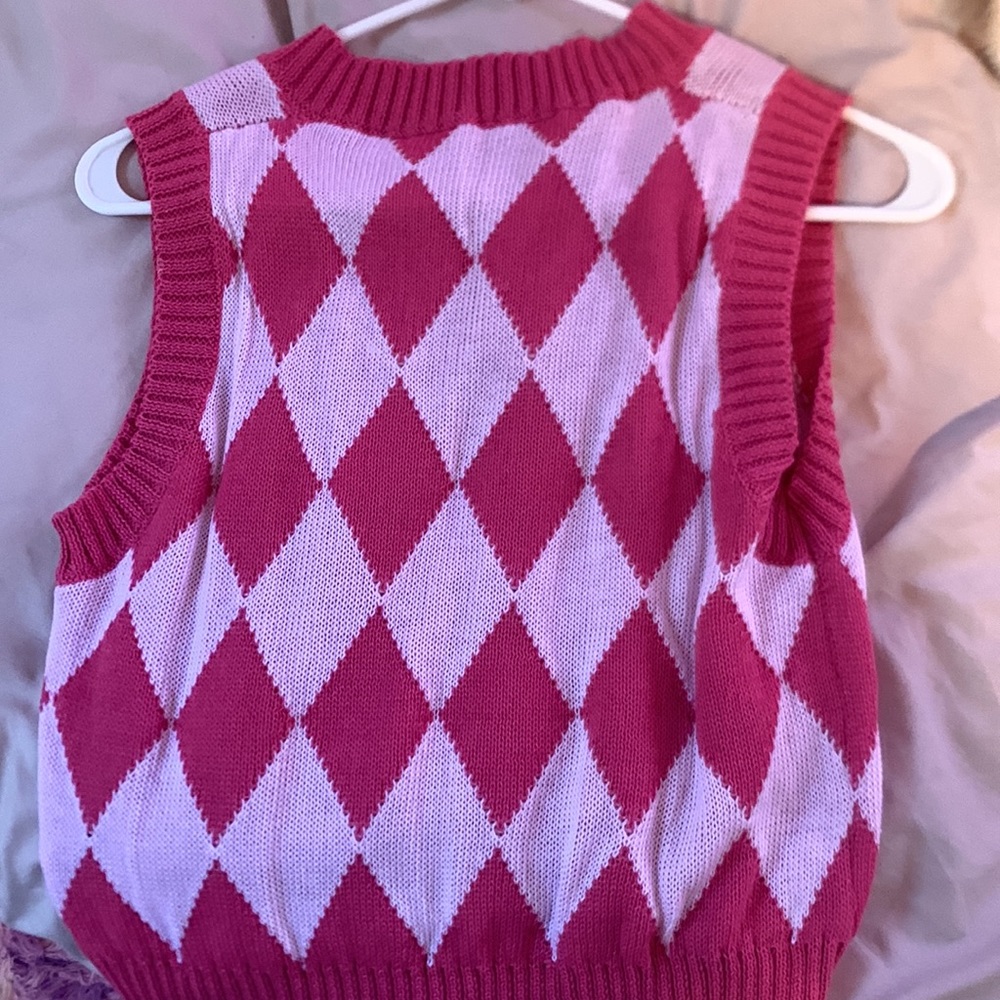 Vest - Picture 2 of 2